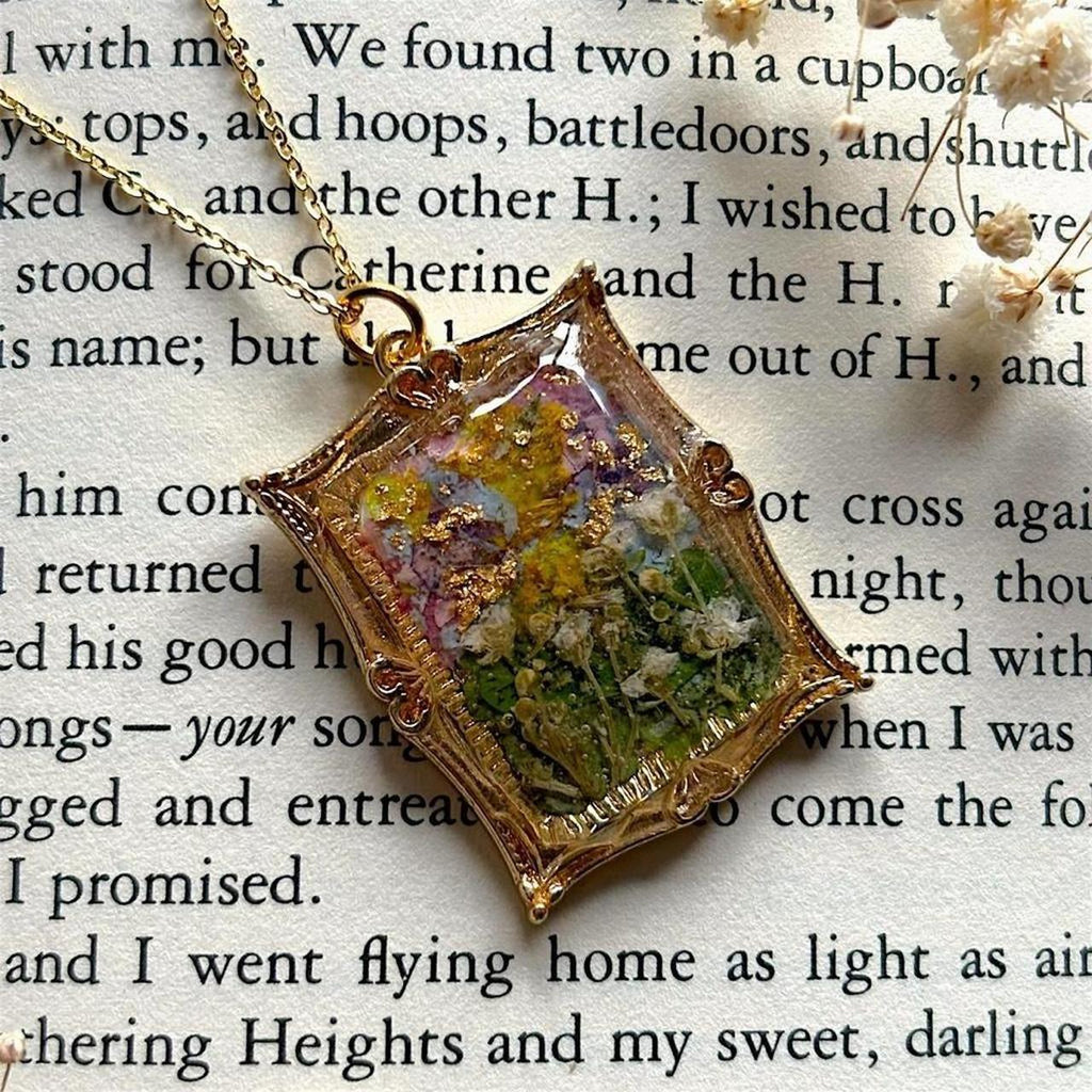 The Ethereal Garden Pressed Flower Resin Necklace – Handmade Vintage Bezel Pendant with Gold Flakes