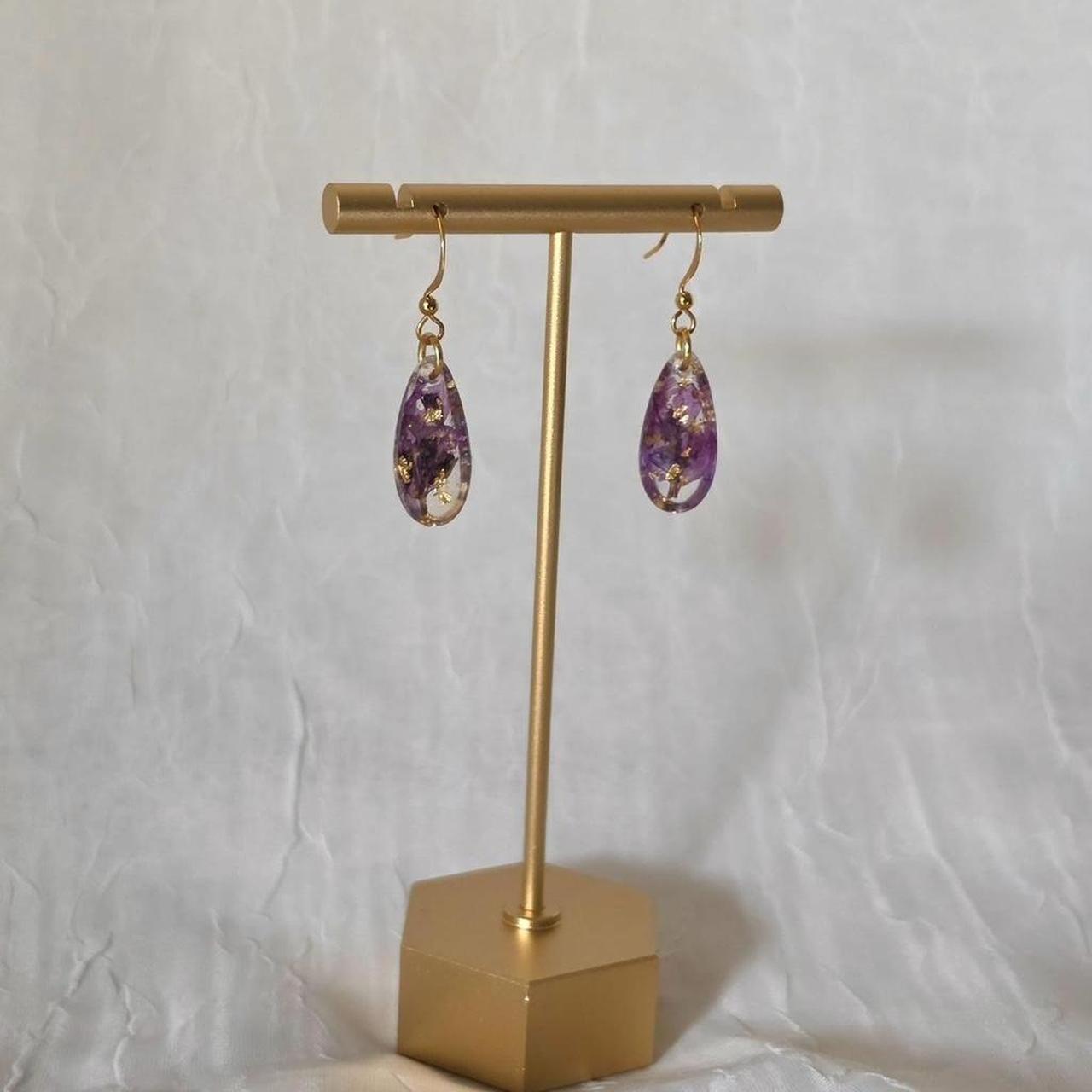 Purple Pressed Flower Resin Drop Earrings –  Handmade Teardrop Resin Jewelry with Gold Flakes