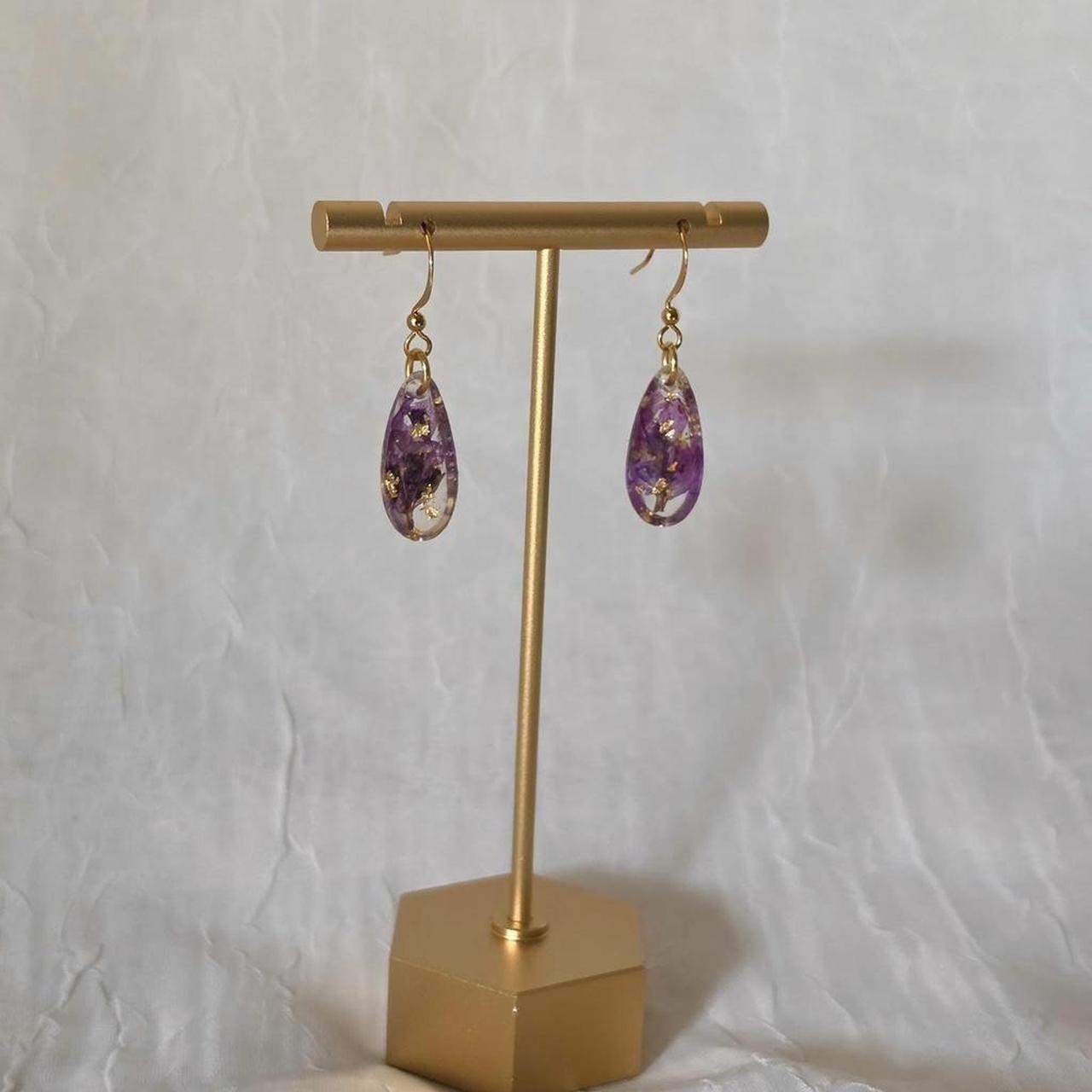 Purple Pressed Flower Resin Drop Earrings –  Handmade Teardrop Resin Jewelry with Gold Flakes
