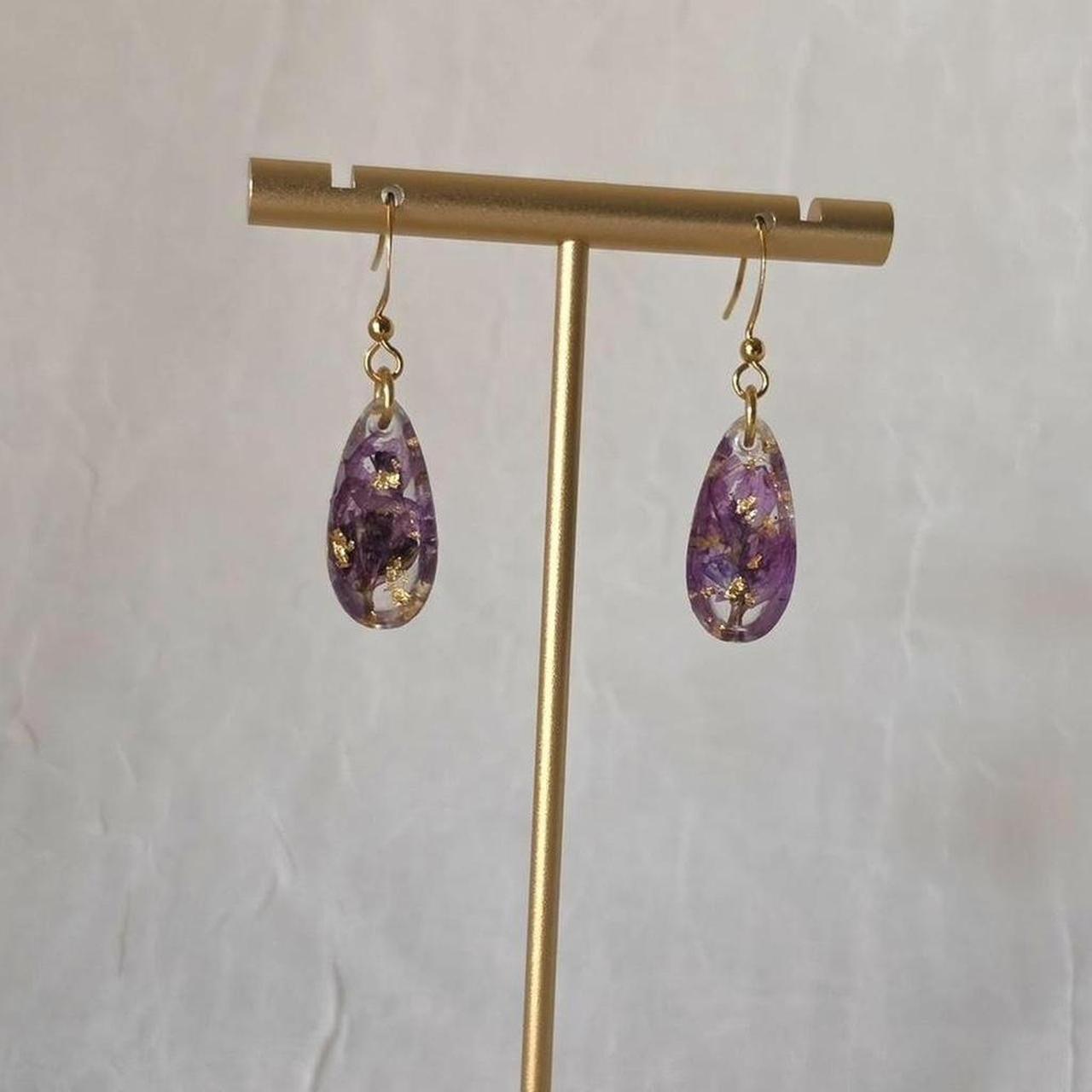Purple Pressed Flower Resin Drop Earrings –  Handmade Teardrop Resin Jewelry with Gold Flakes